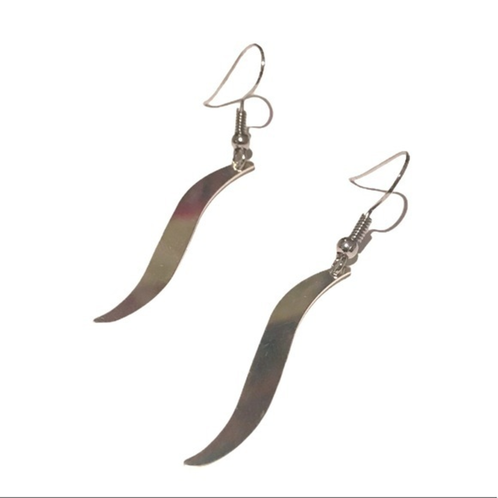 Handmade silver tone hypoallergenic lightening bolt retro dangling hook earrings